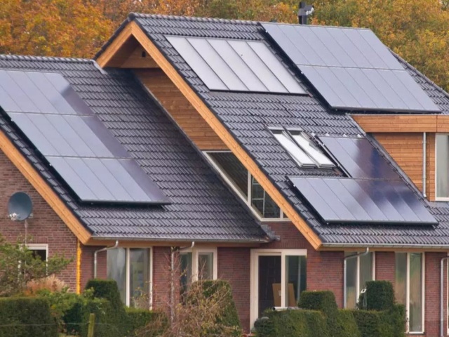 Акумулятор для зберігання енергії для дому, схожий на аналогічний, з Аньхой: «Енергетичне ядро», що захищає електроенергію вдома